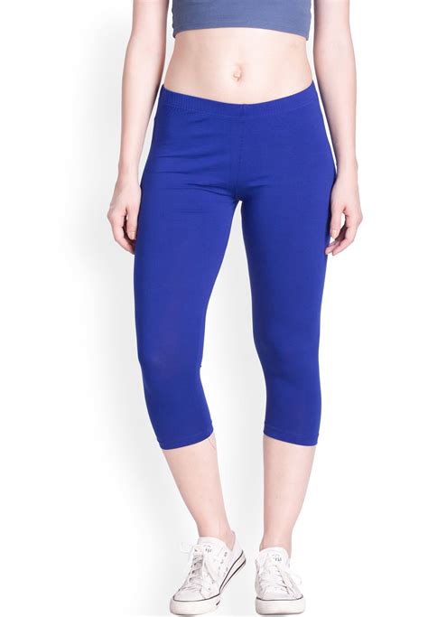 navy capri leggings